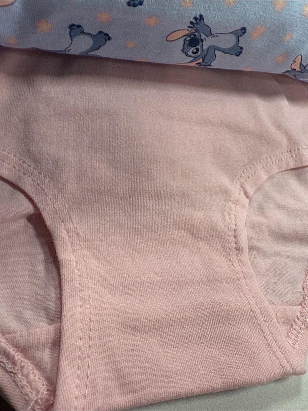 Disney Girls' Stitch Print Briefs Peach and Blue - Picture 6 of 8